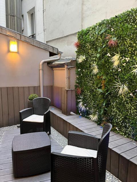 L'Adresse Hotel Paris Exterior photo