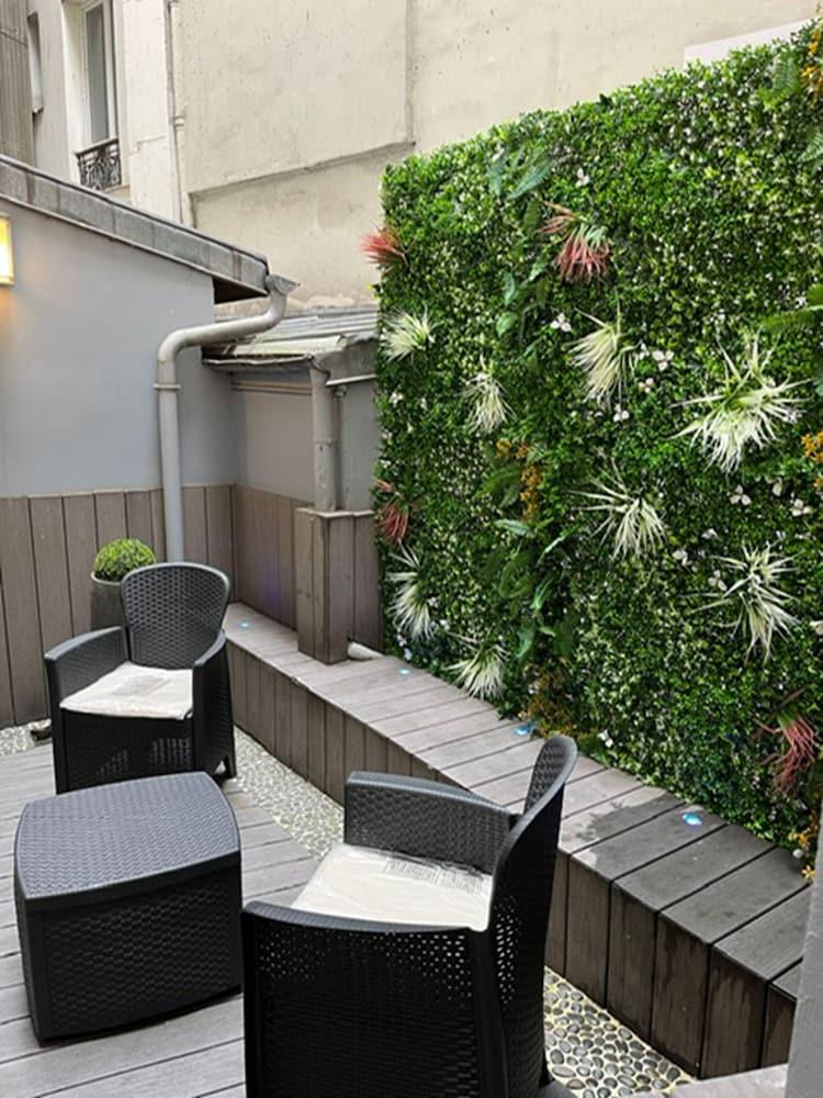 L'Adresse Hotel Paris Exterior photo