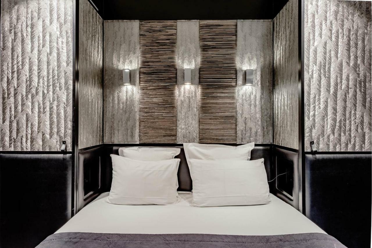 L'Adresse Hotel Paris Exterior photo